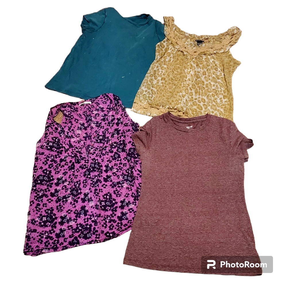 Clothes Lot M Shirts Tops Woman Tshirt Casual Summer Spring All Seasons. (0369)
